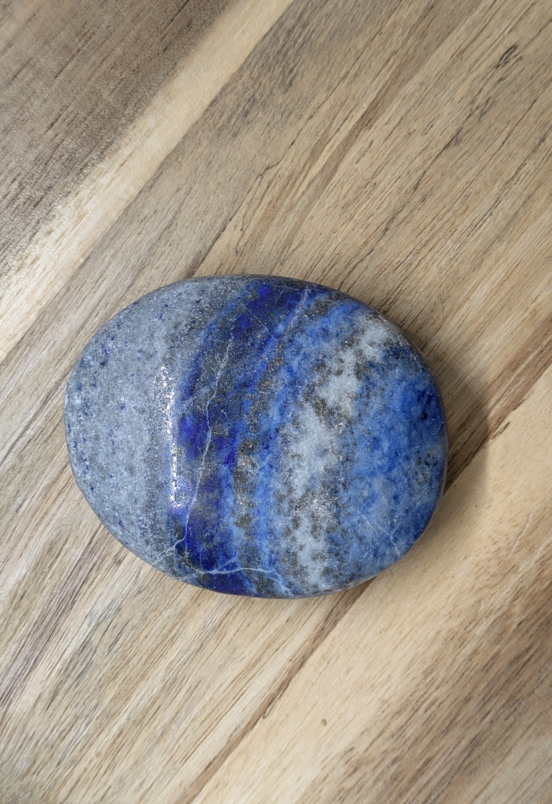 Lapis Lazuli palmstone