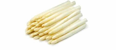 Geschilde witte asperges