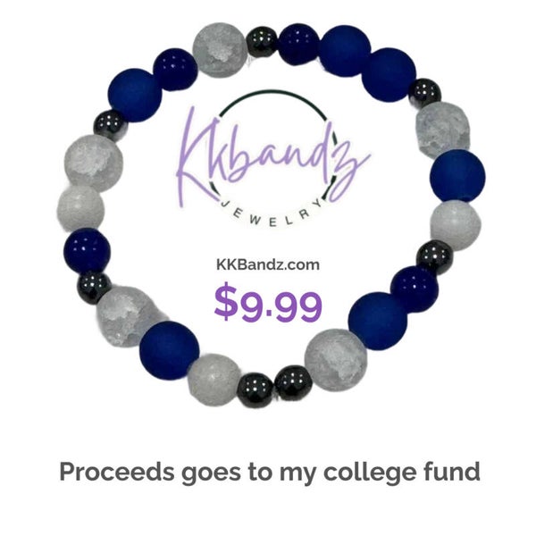 Flat Blue Large Bead with the small blue and white beads.