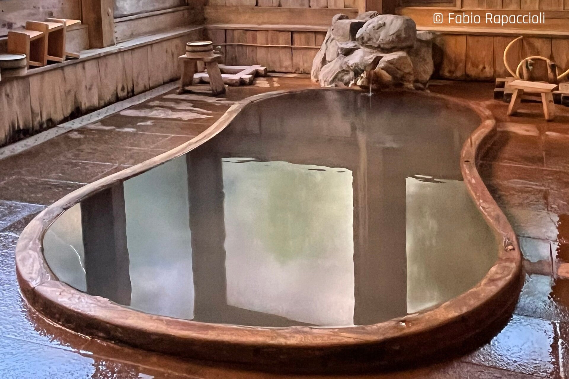 onsen privatif dans un ryokan au japon