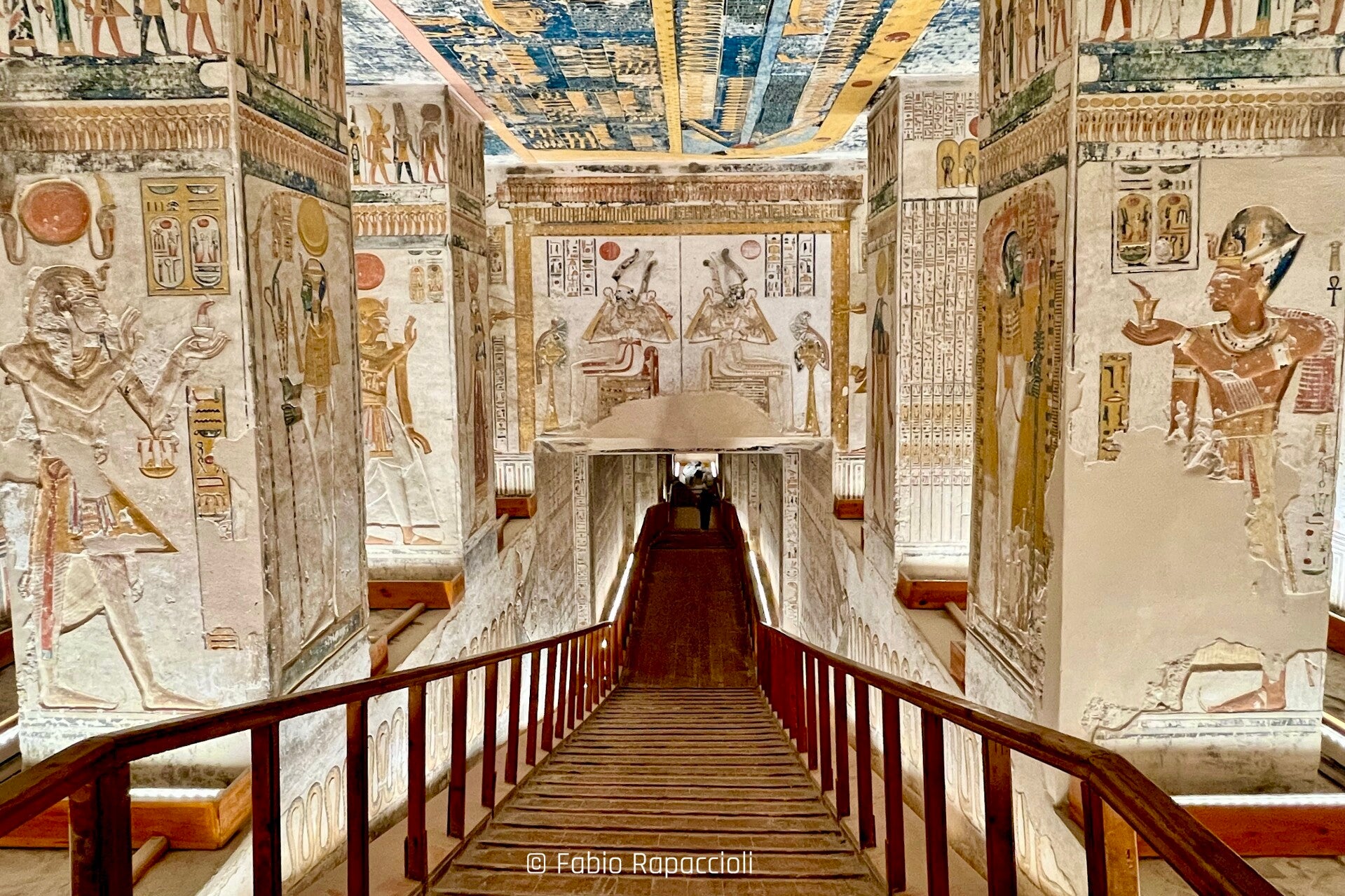 tombes de ramses V dans la vallée des rois