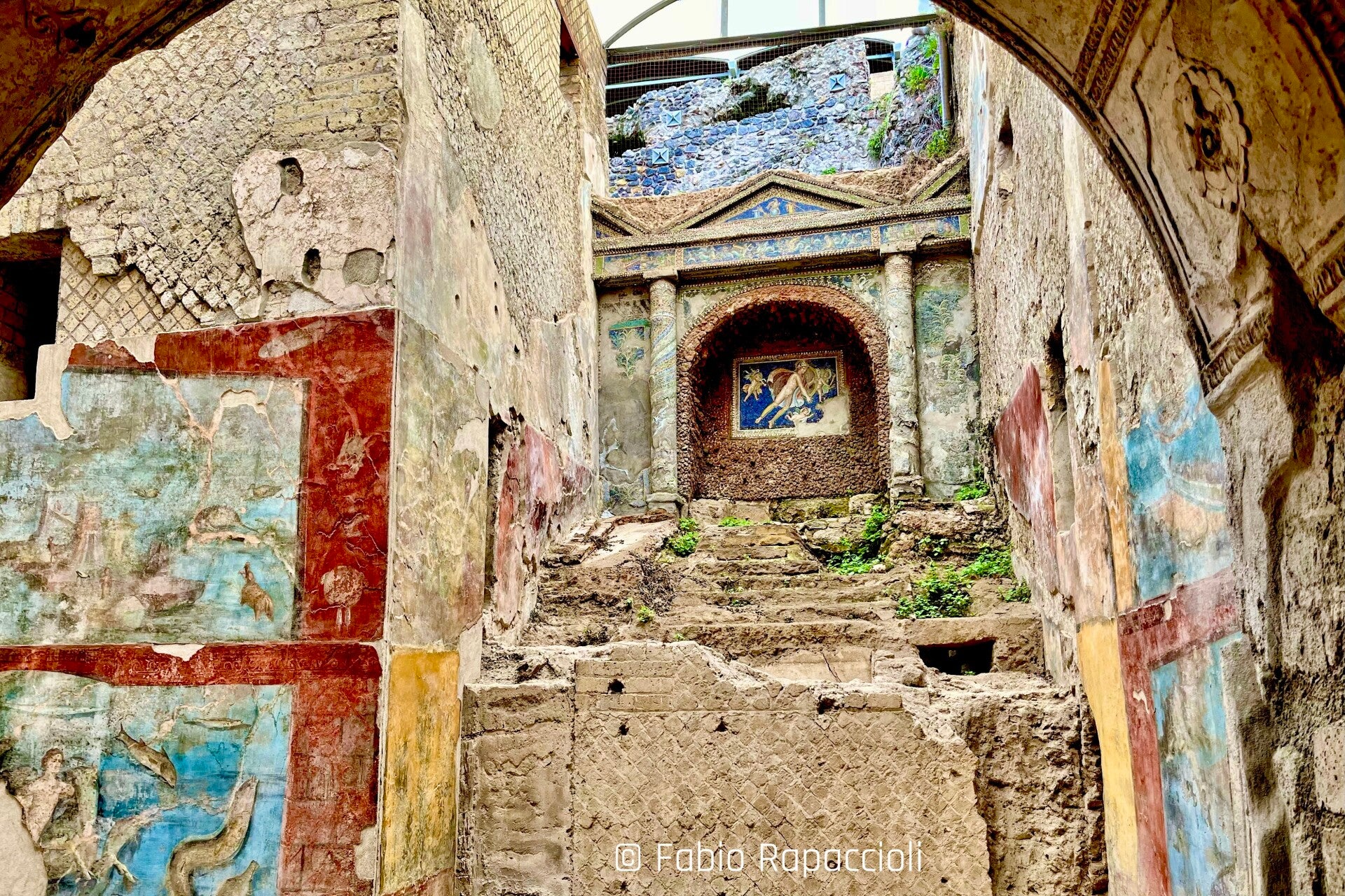 mosaîque et murs peints à Pompei près de Naples en Italie