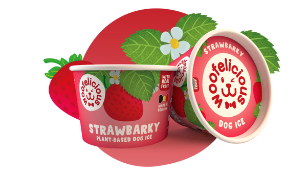 Hondenijs aardbei Woofelicious cup 50g