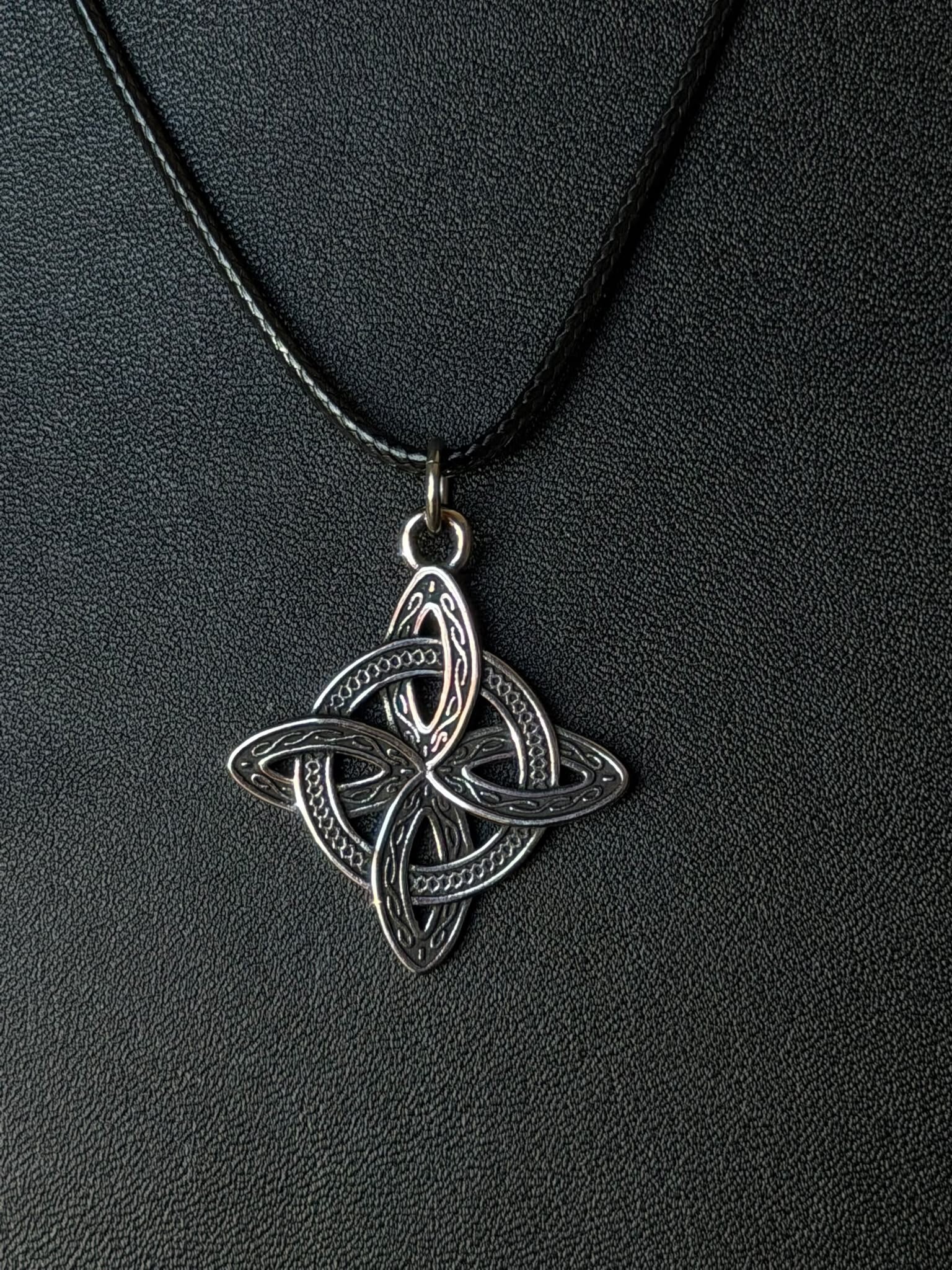 Nodo Trinità Celtica (Triquetra)