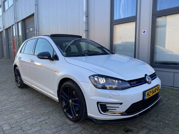 Volkswagen Golf 7 1.4 TSI GTE 204pk 2015 Navigatie Hybride Panoramadak ACC/Sfeerverlichting/GTI UITLAAT.