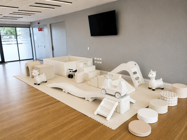 Giant White Wonderland Soft Play Package