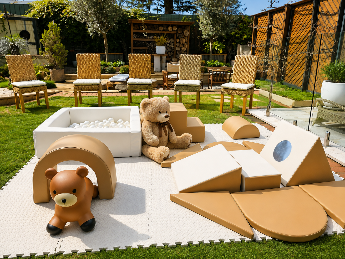 Teddy Luxe Soft Play Package