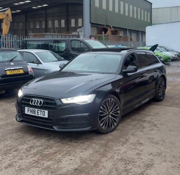 AUDI A6 AVANT S - LINE BLACK ED AUTO