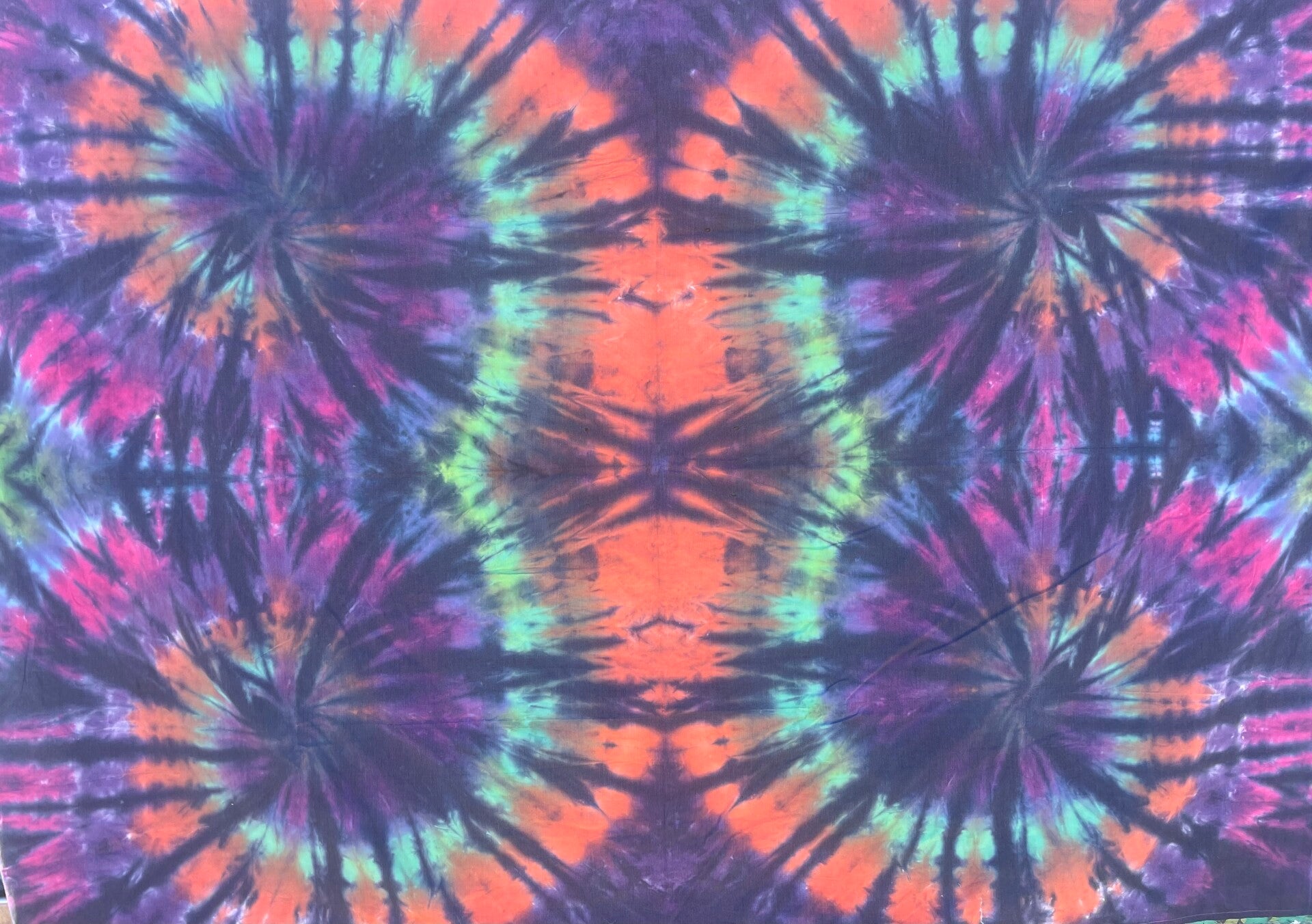 Halloween Quad Swirl Twin sheet Tapestry