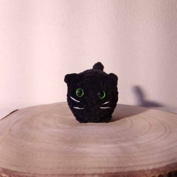Mini loaf cat zwart