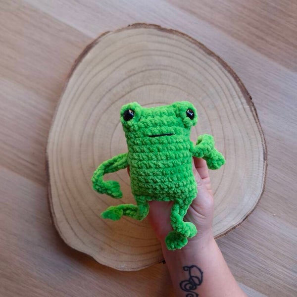 leggy froggy