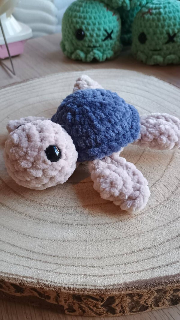 kleine zeeschildpad medium blauw