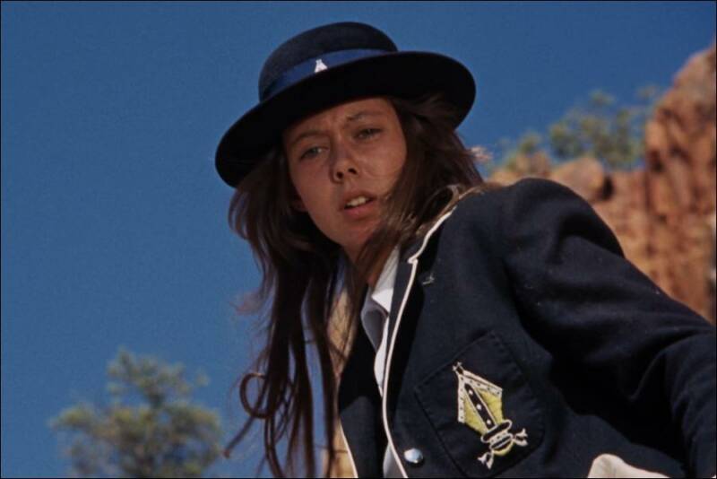 Jenny Agutter als Girl
