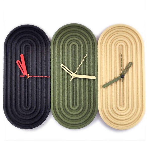 Mossa wandklok 25 x 12 cm.