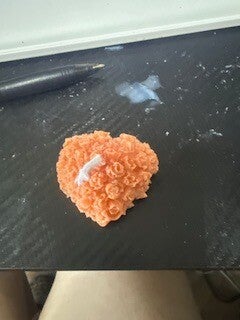 Small Rose detail heart candle