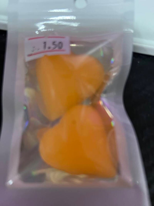 Heart wax melts