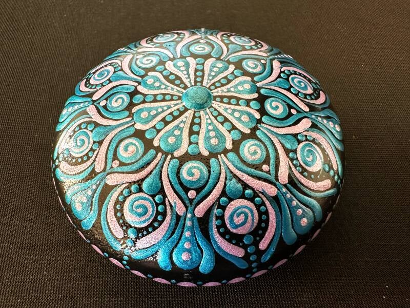 Pierre de méditation - Petit modèle 7,5 cm - bleu et rose tendre