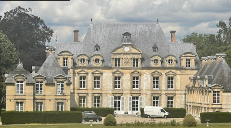 Chateau de la Riviere Bourdet
