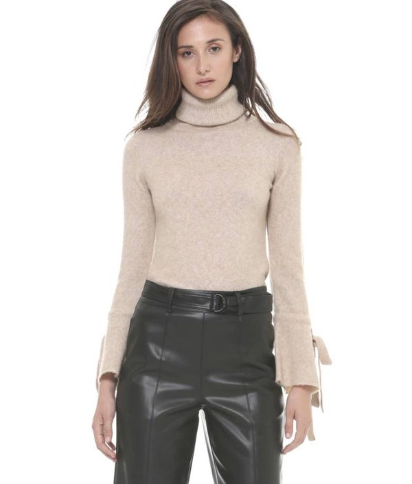Turtleneck With Bow Cuffs SH