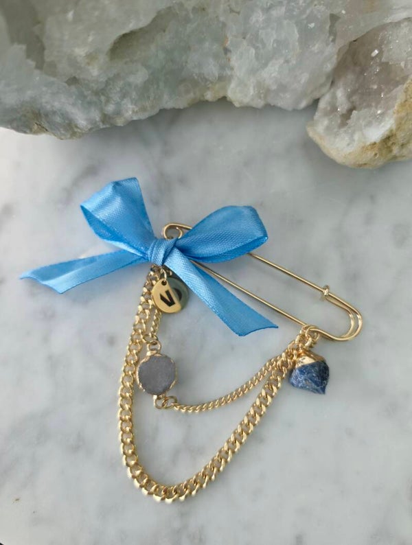 Broche....