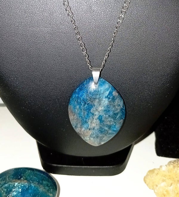 Pendentif en Apatite