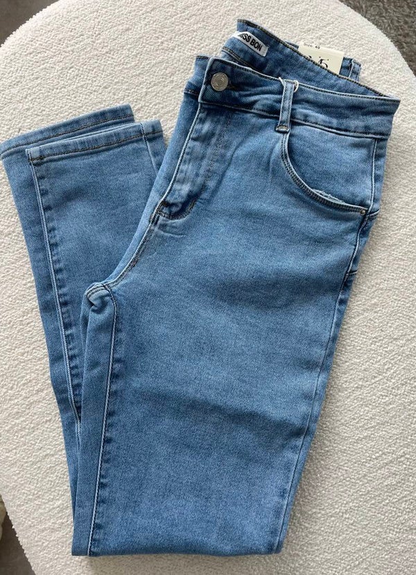 Jeans small model