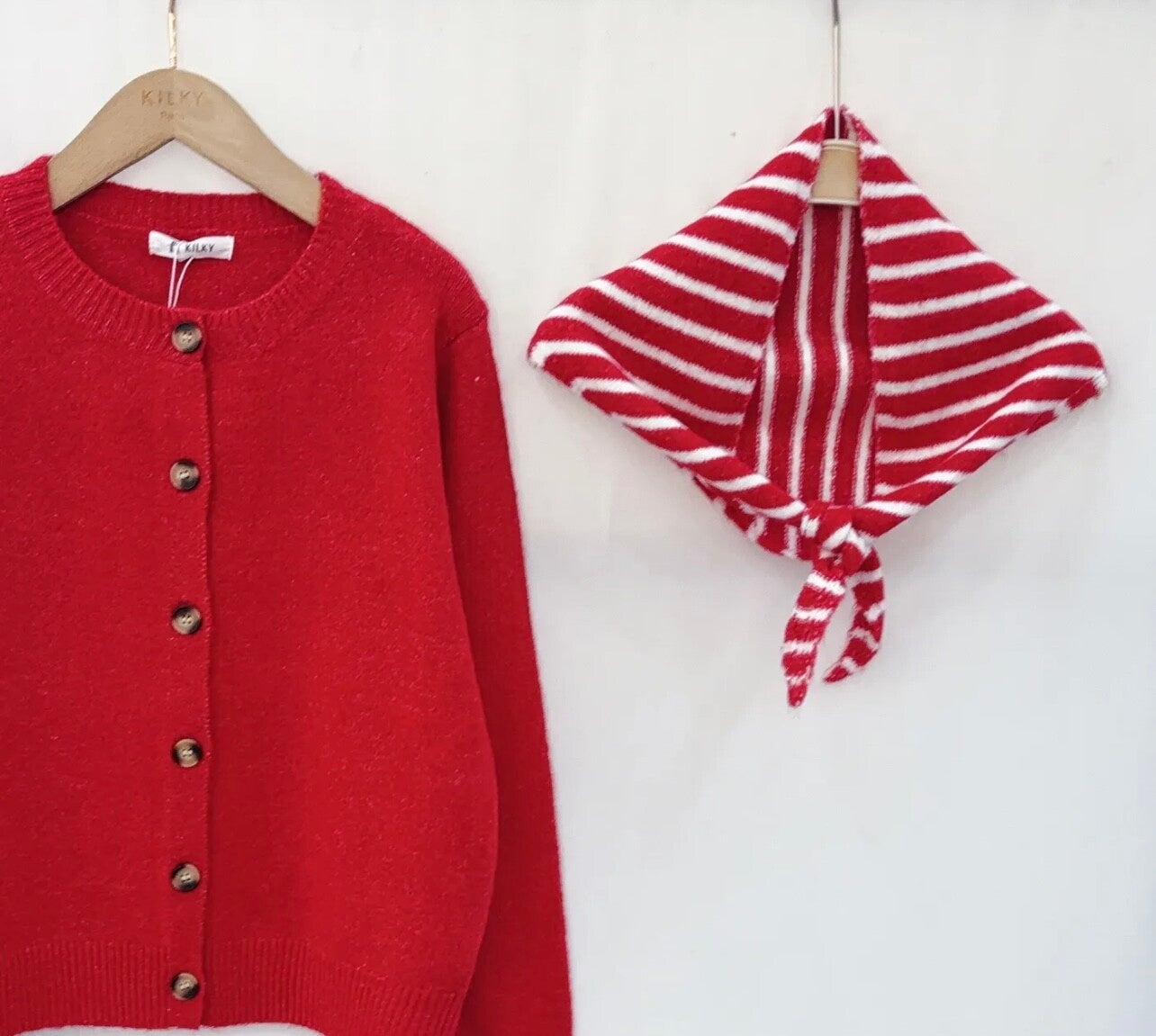 Pull met sjaal