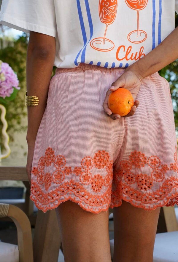 Short broderie