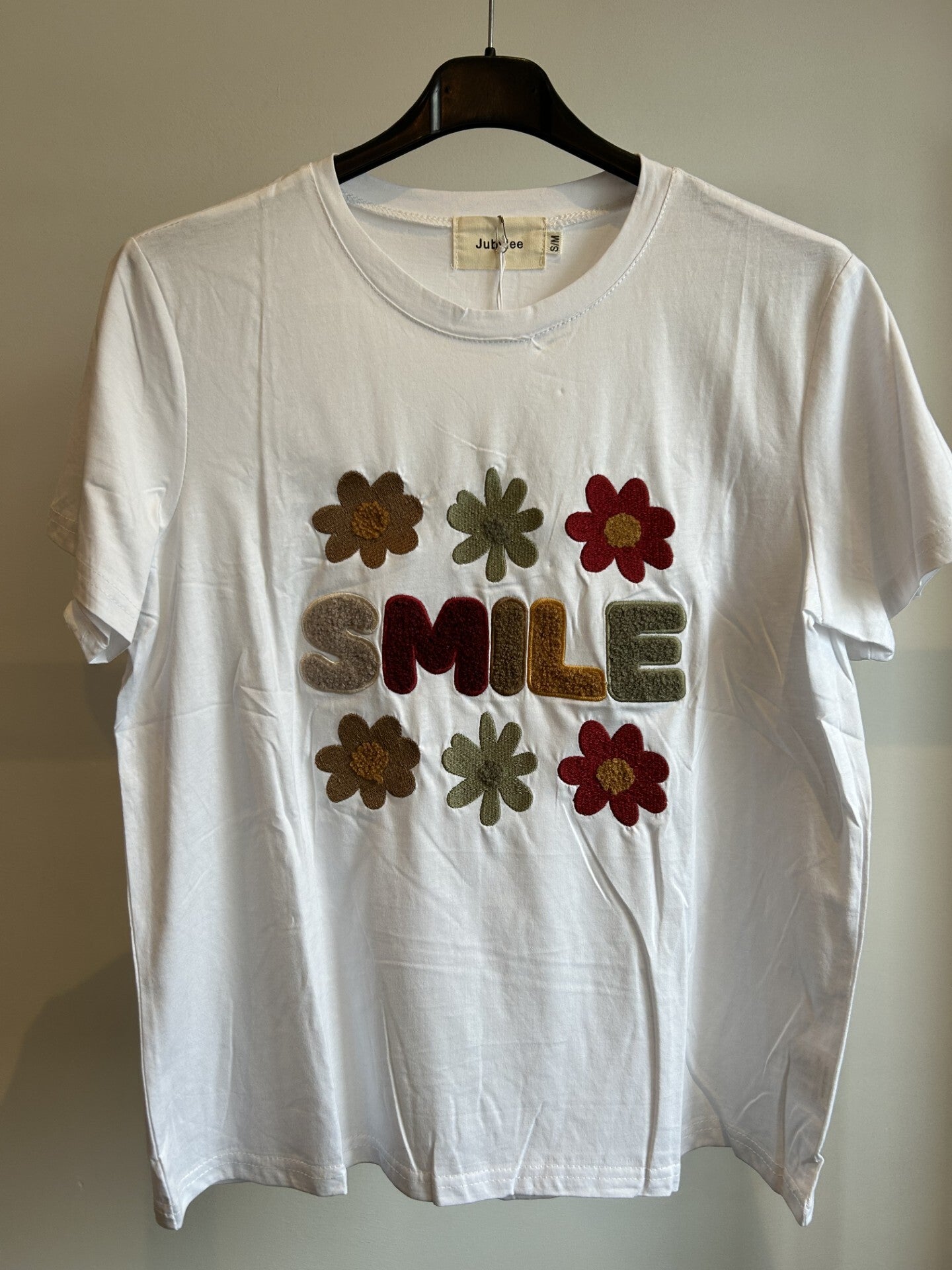 T-shirt smile