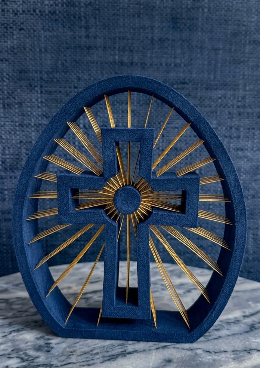 3D Tabletop Cross | Sculpture of Light and Devotion