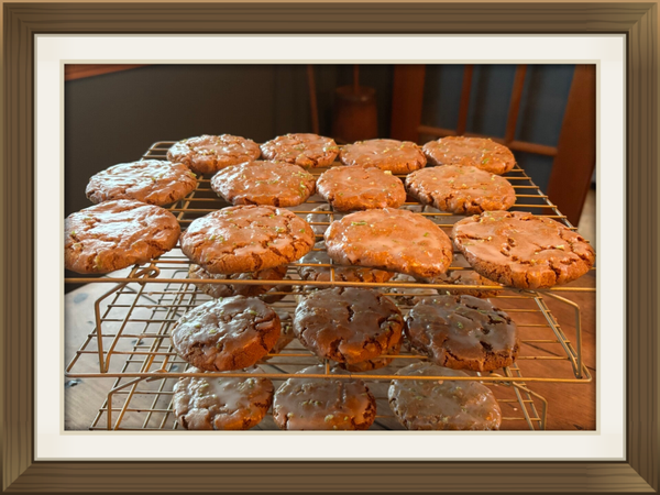 Dark and Stormy Gingerbread Cookie