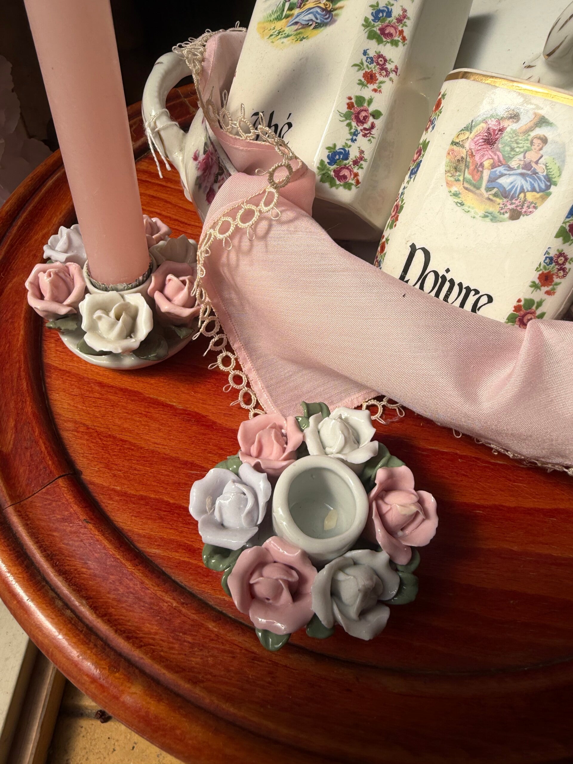 Kandelaartjes met roosjes set