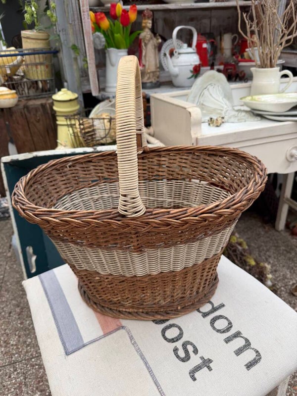 Mand vintage met lichte rand