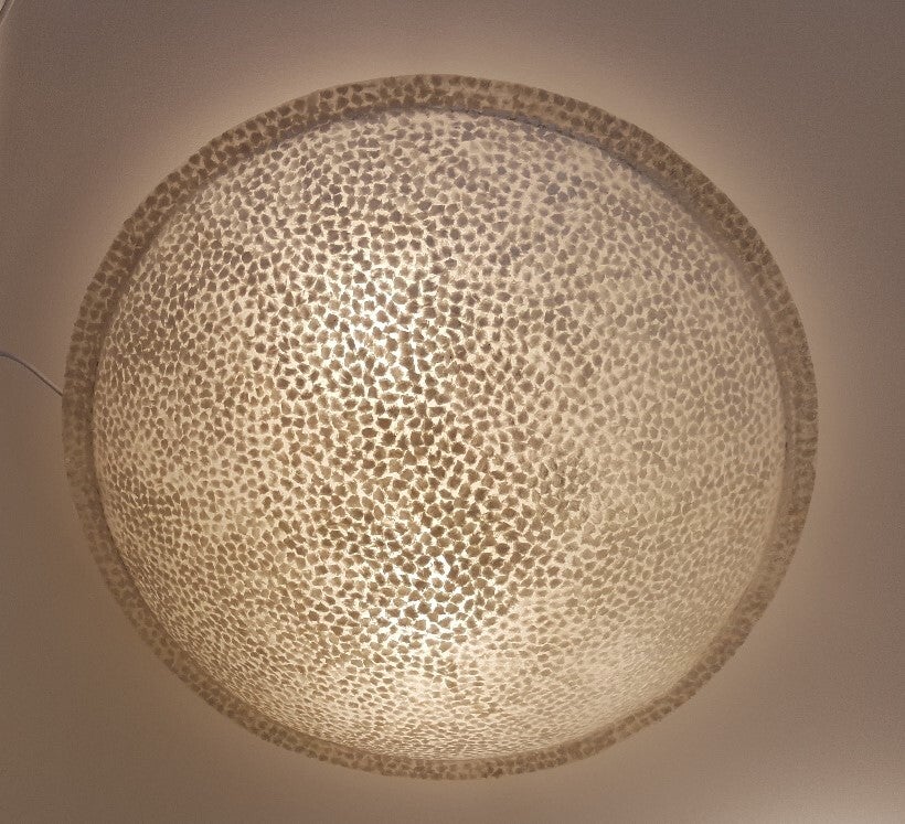 Grote schelpen plafondlamp platte schaal parelmoer wit Ø 60 cm