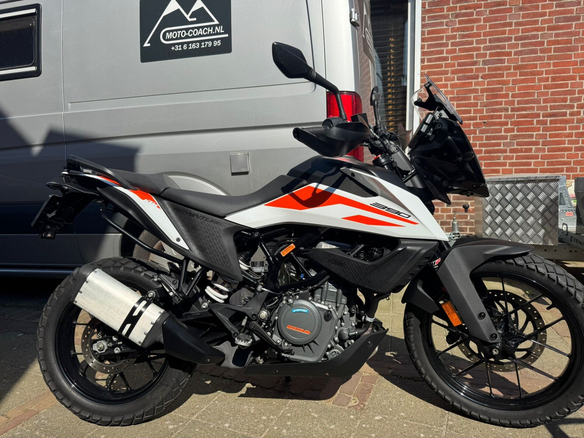 KTM 390 Adventure White