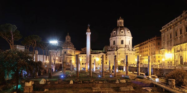 Visita di Roma illuminata con degustazione di prodotti locali (Tour Privato)