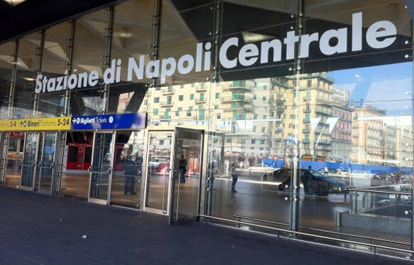 Transfer dalla Stazione di Napoli Centrale - Napoli Centro