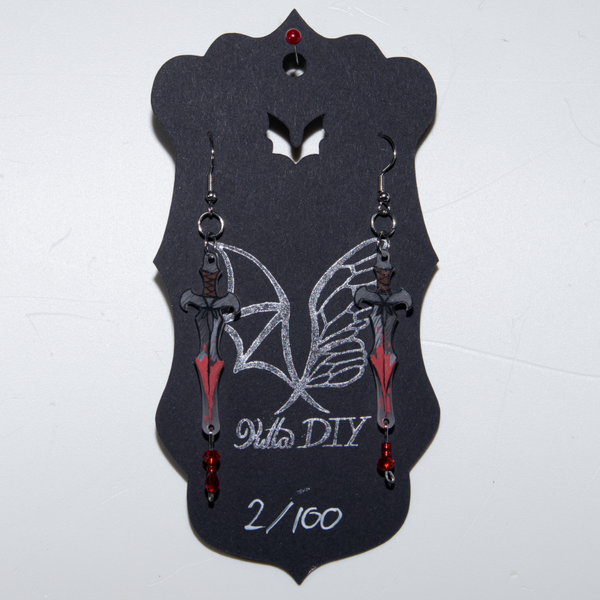 Halloweenoorbel Dolk met druppel 2