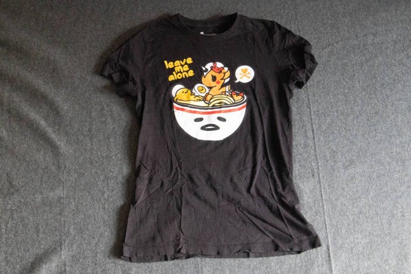t-shirt print leave me alone