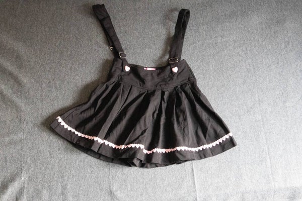 Rok met schouderbandjes