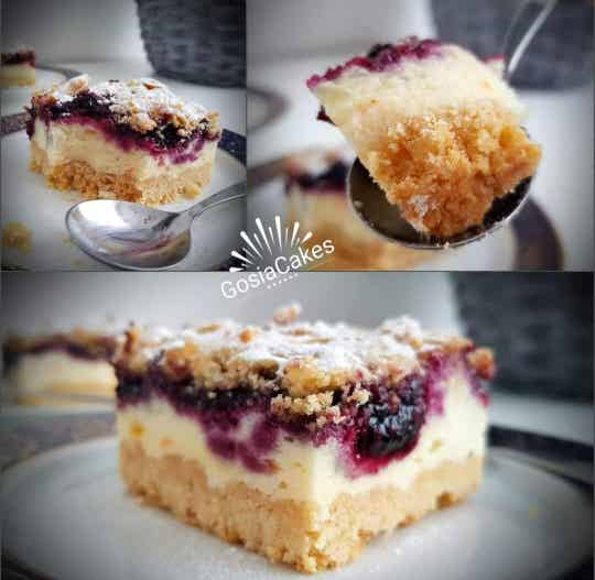 Zanddeeg taart met puddingschuim en fruit