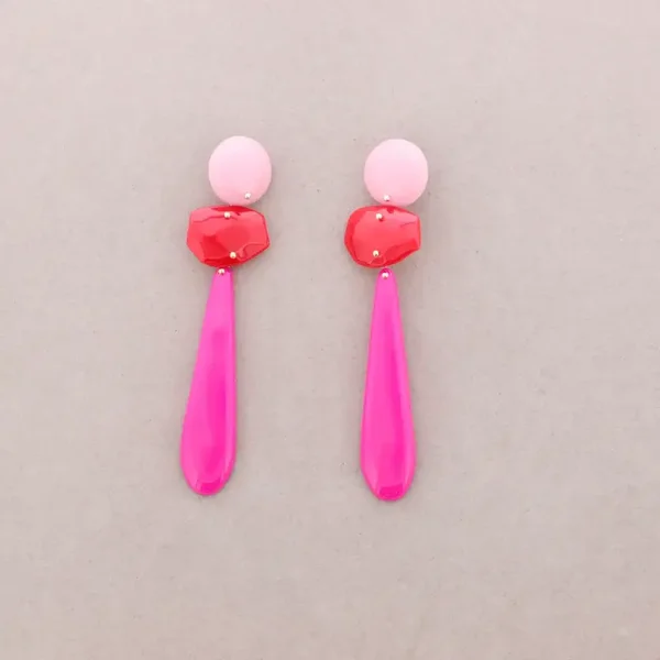 Oorbellen met harskralen en RVS - roze rood