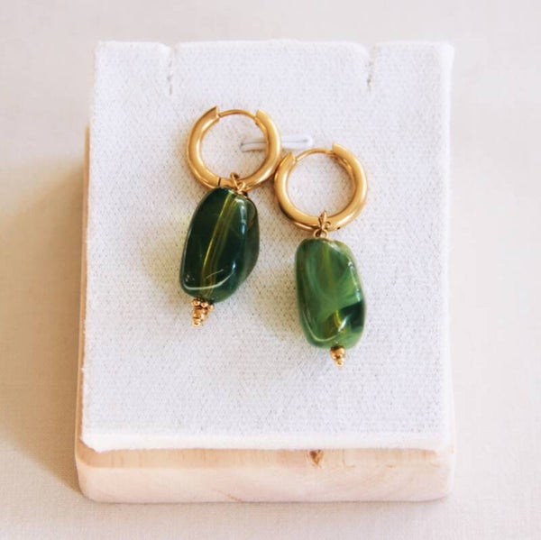 Bazou oorbellen nugget groen