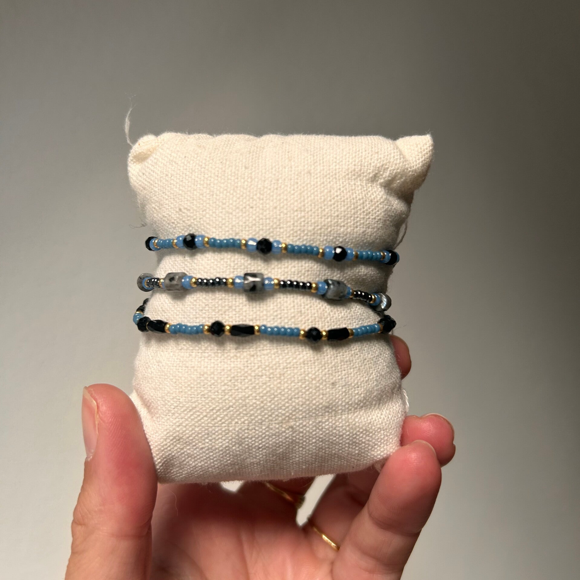 Armbandjes 34 | Black blue