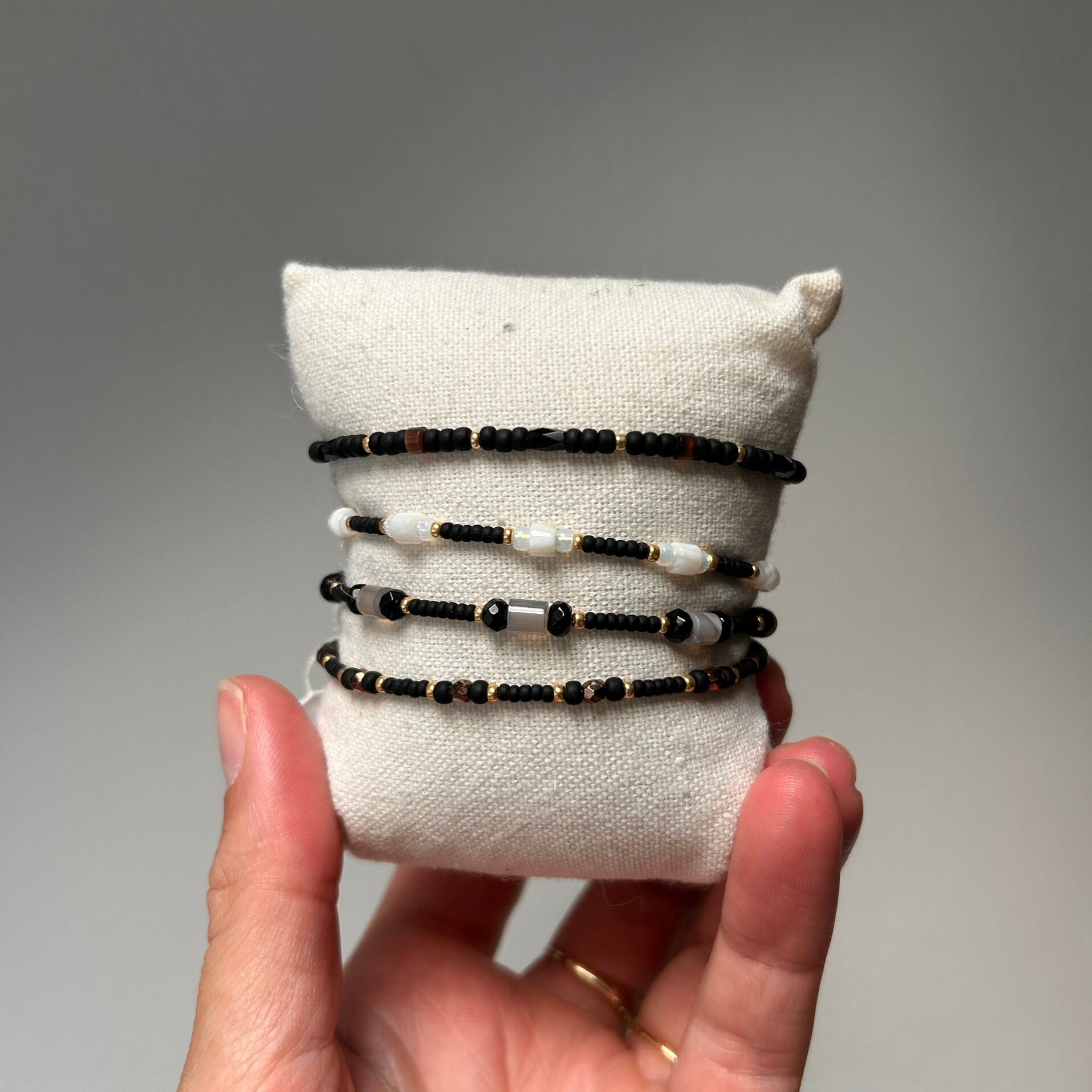 Armbandjes 40 | Matte black