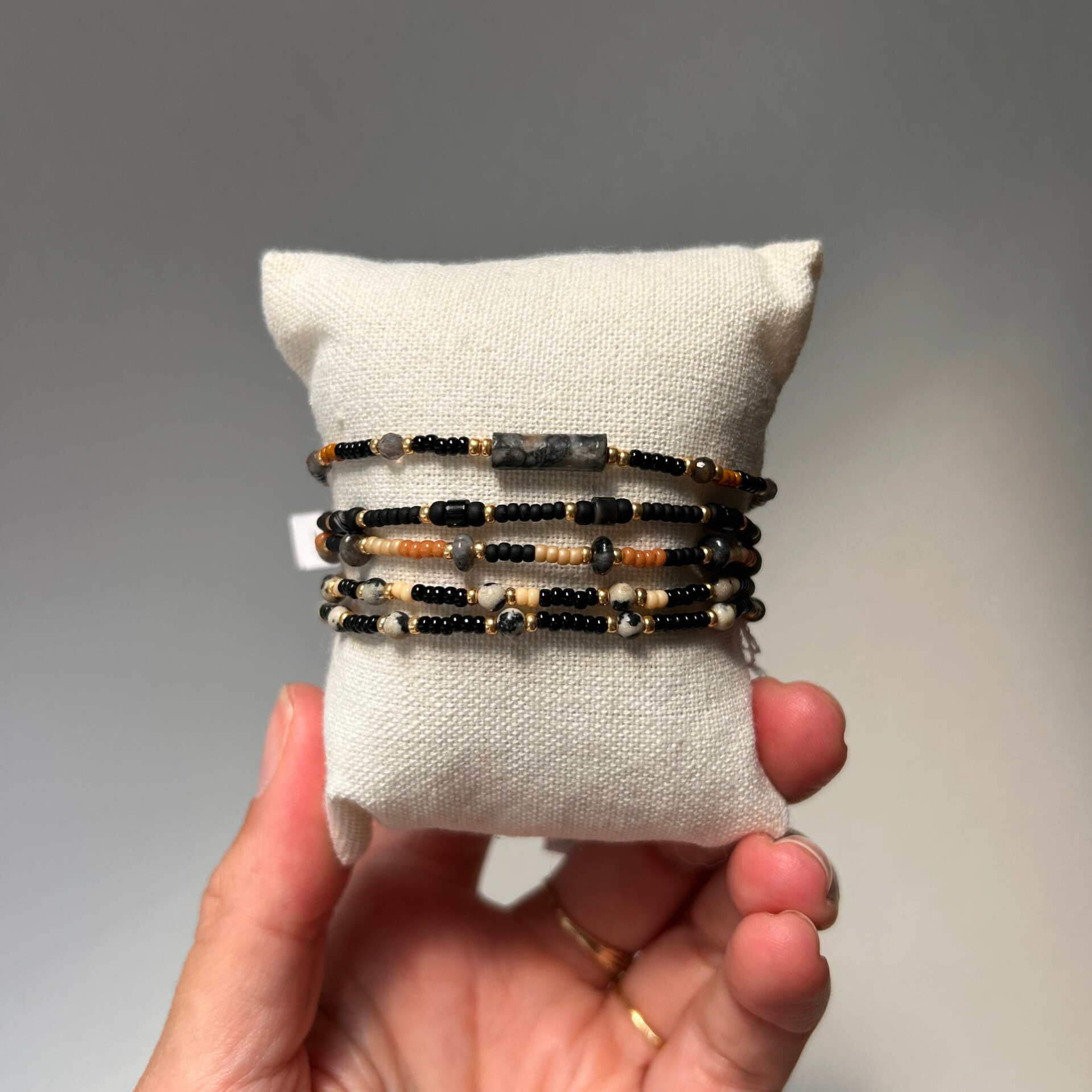 Armbandjes 41 | Black stone