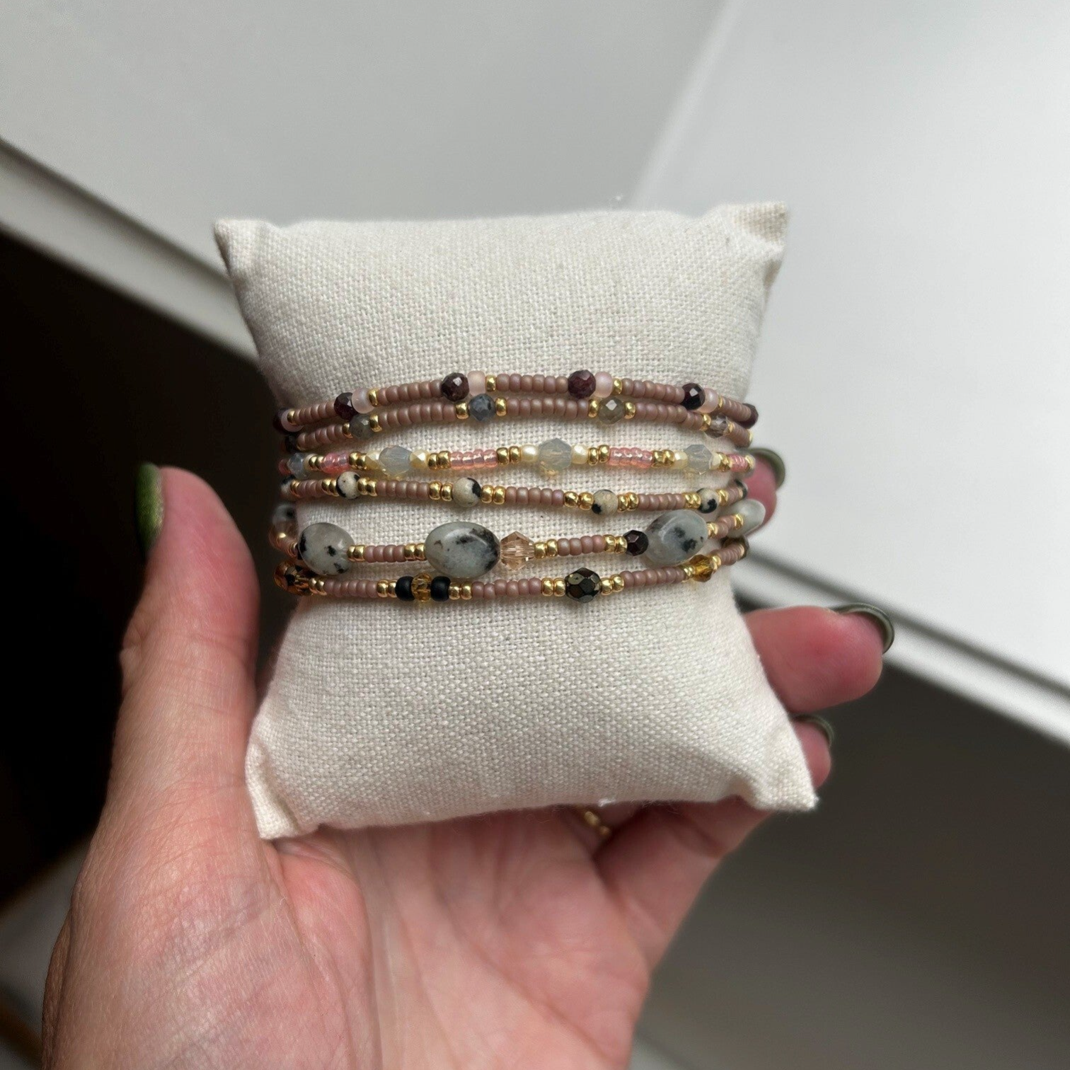 Armbandjes handgemaakt - bruinpaars01