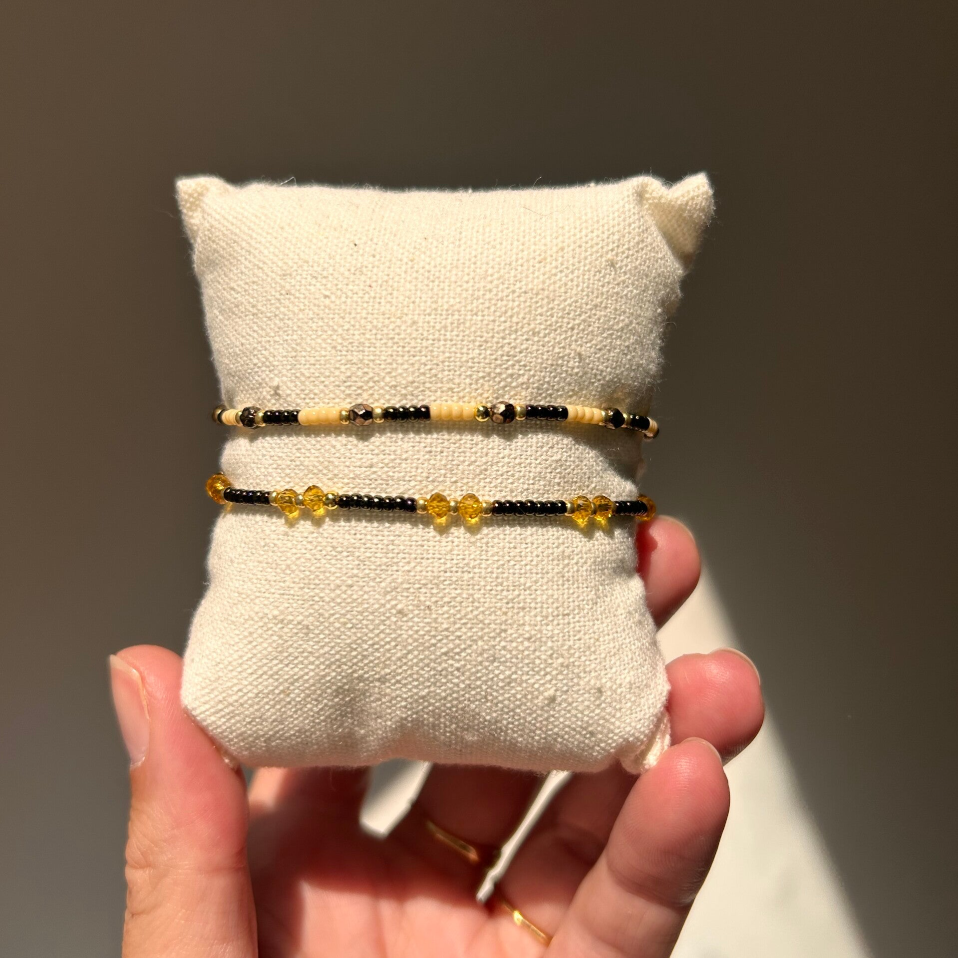 Armbandjes 45 | Bronze crème