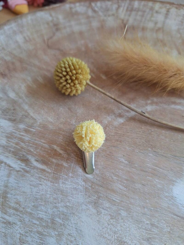 Babyspeldje Pompon - geel
