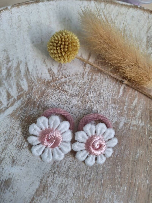 Elastiekje Daisy - roze (1st.)